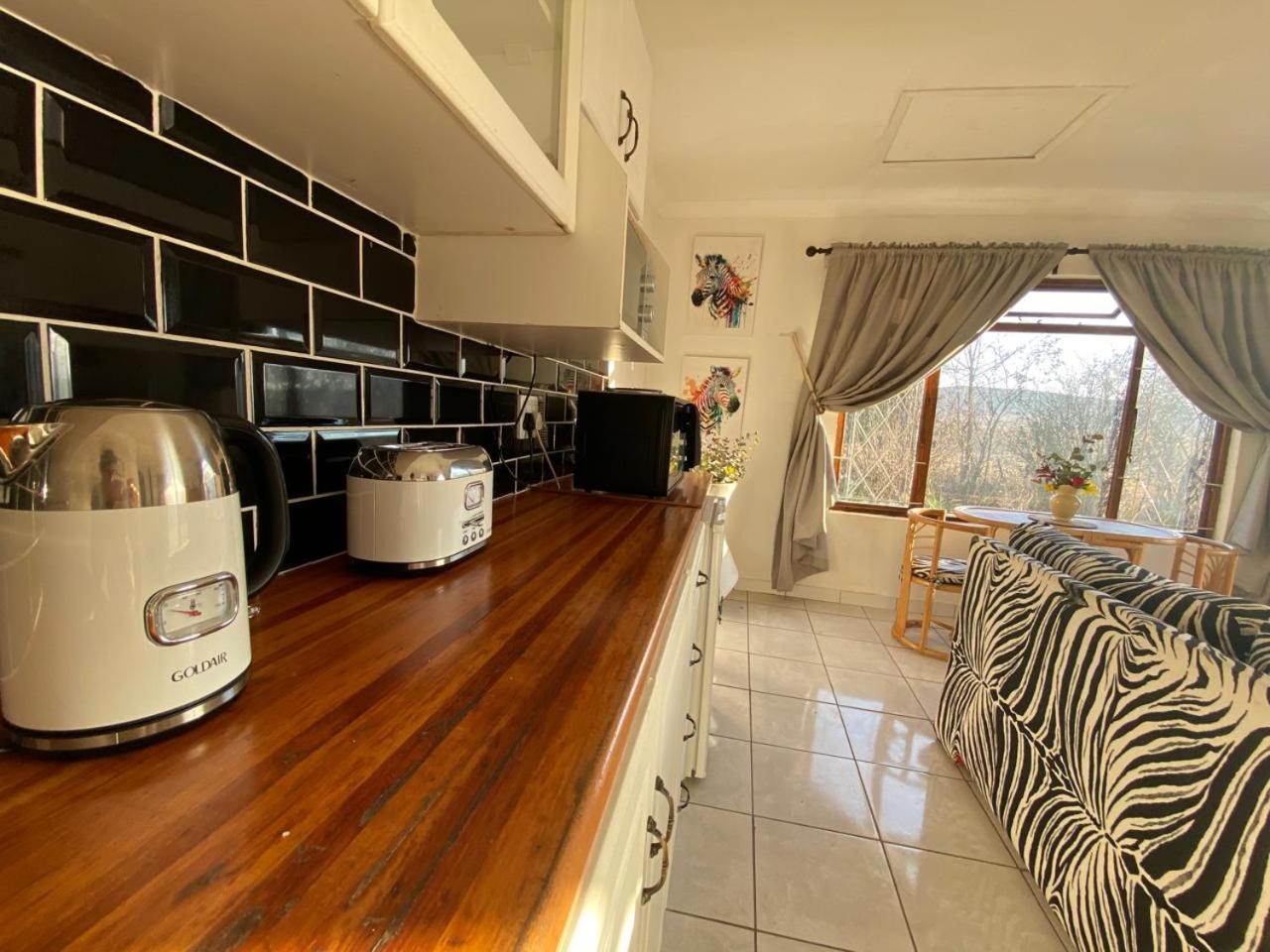 Sani Pass View Cottage ไฮม์วิลล์ ภายนอก รูปภาพ